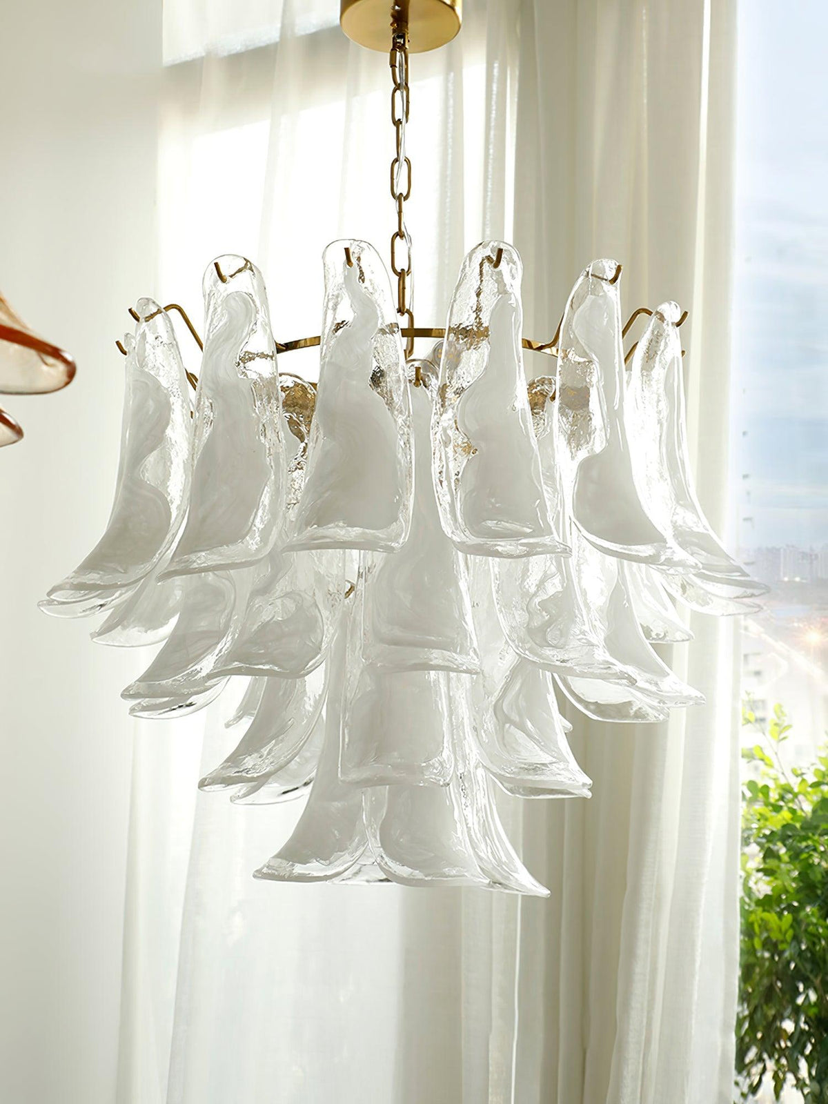 Glyra Amber Bloom Chandelier