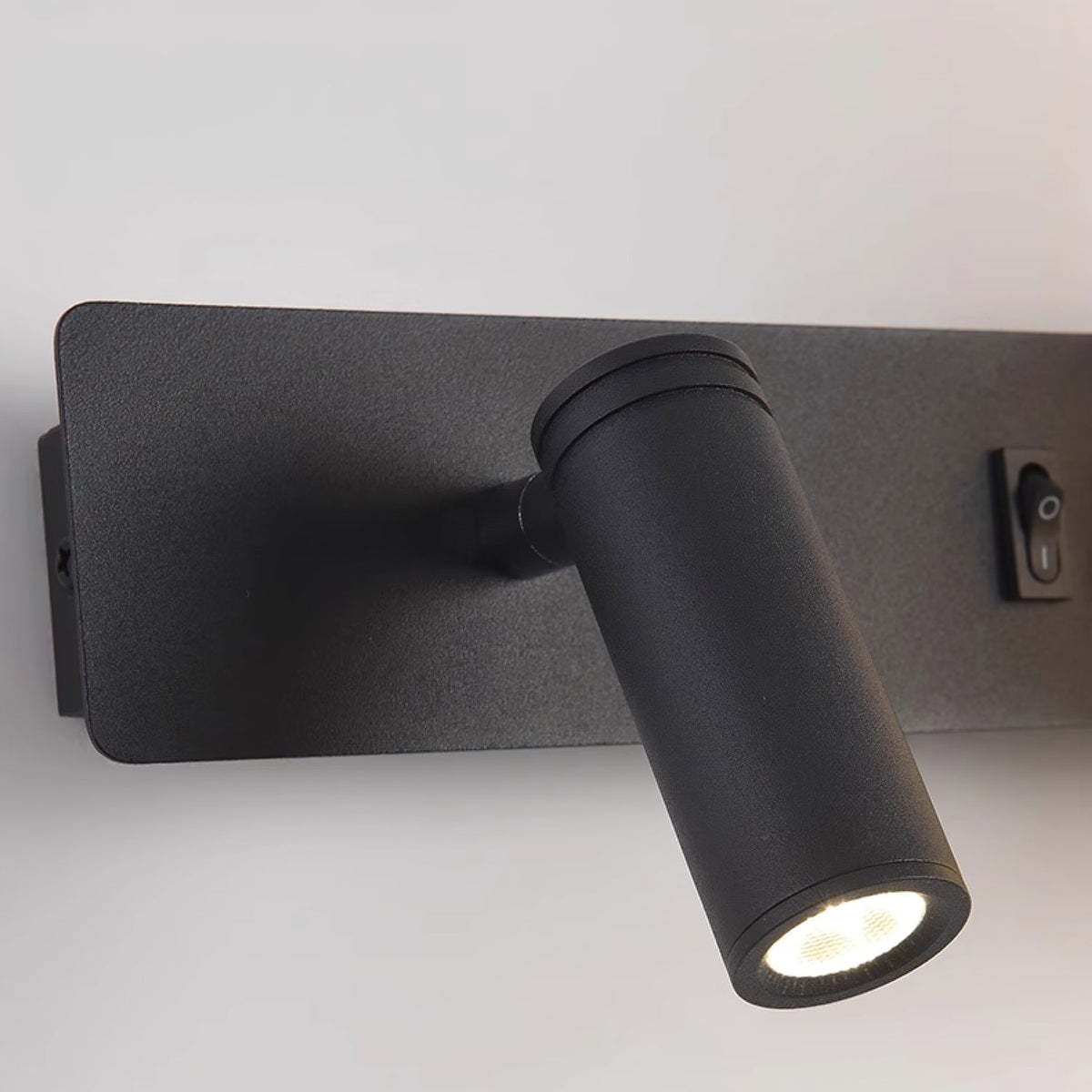 Thalior Modern Minimalist Slim Glass Wall lamp