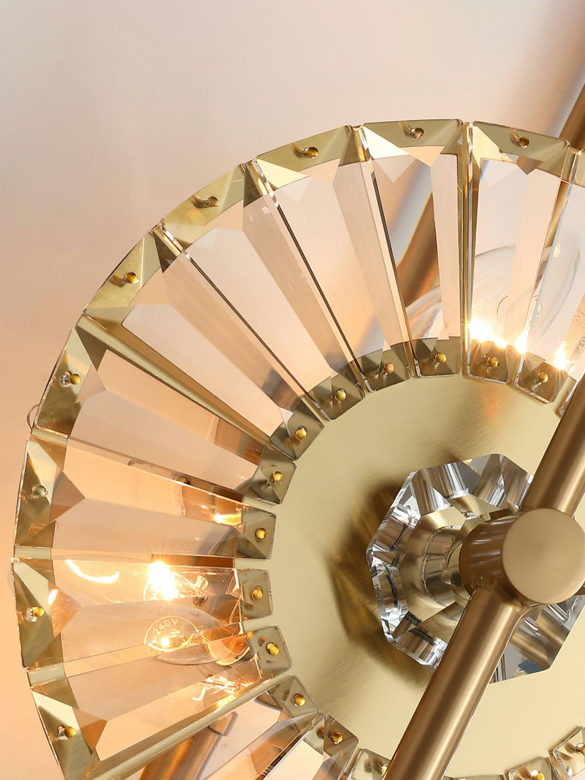 Cilirel Postmodern Luxury Gear Gold Crystal Wall Light