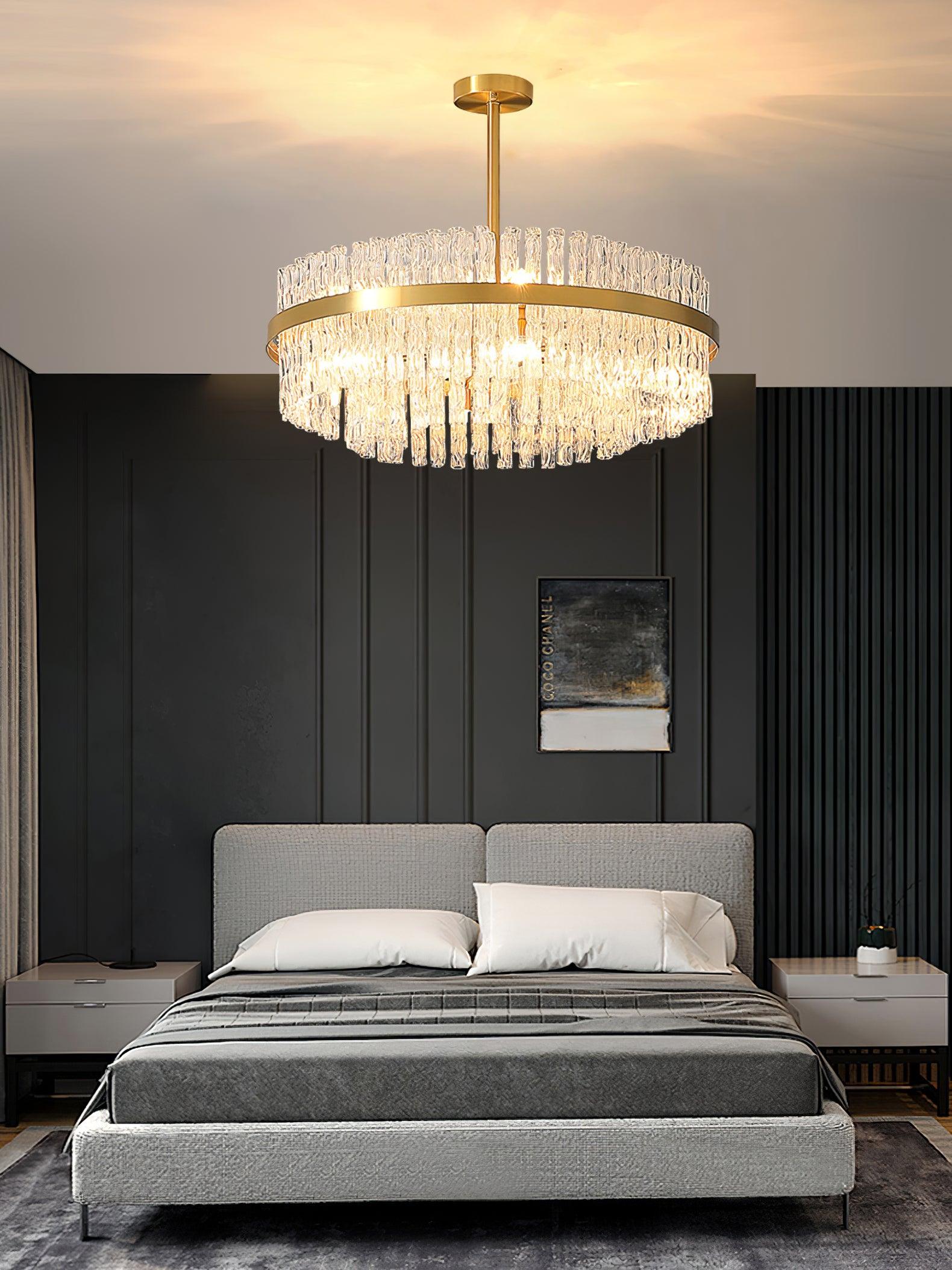 Solivian Chandelier Gold Clear Rod Elegant