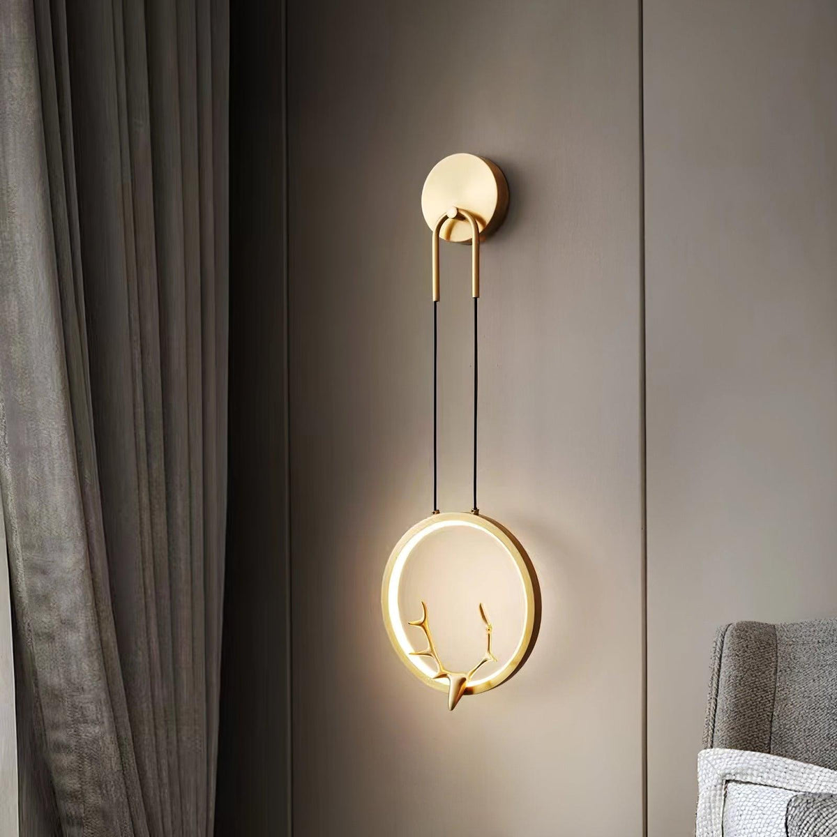 Kirixy Brass Whimsical Wall Lamp