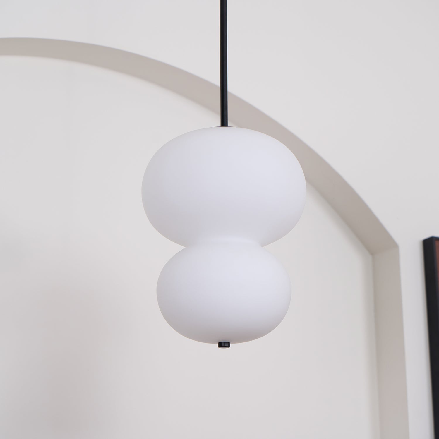 Xalt Minimalist Glass Pendant Light
