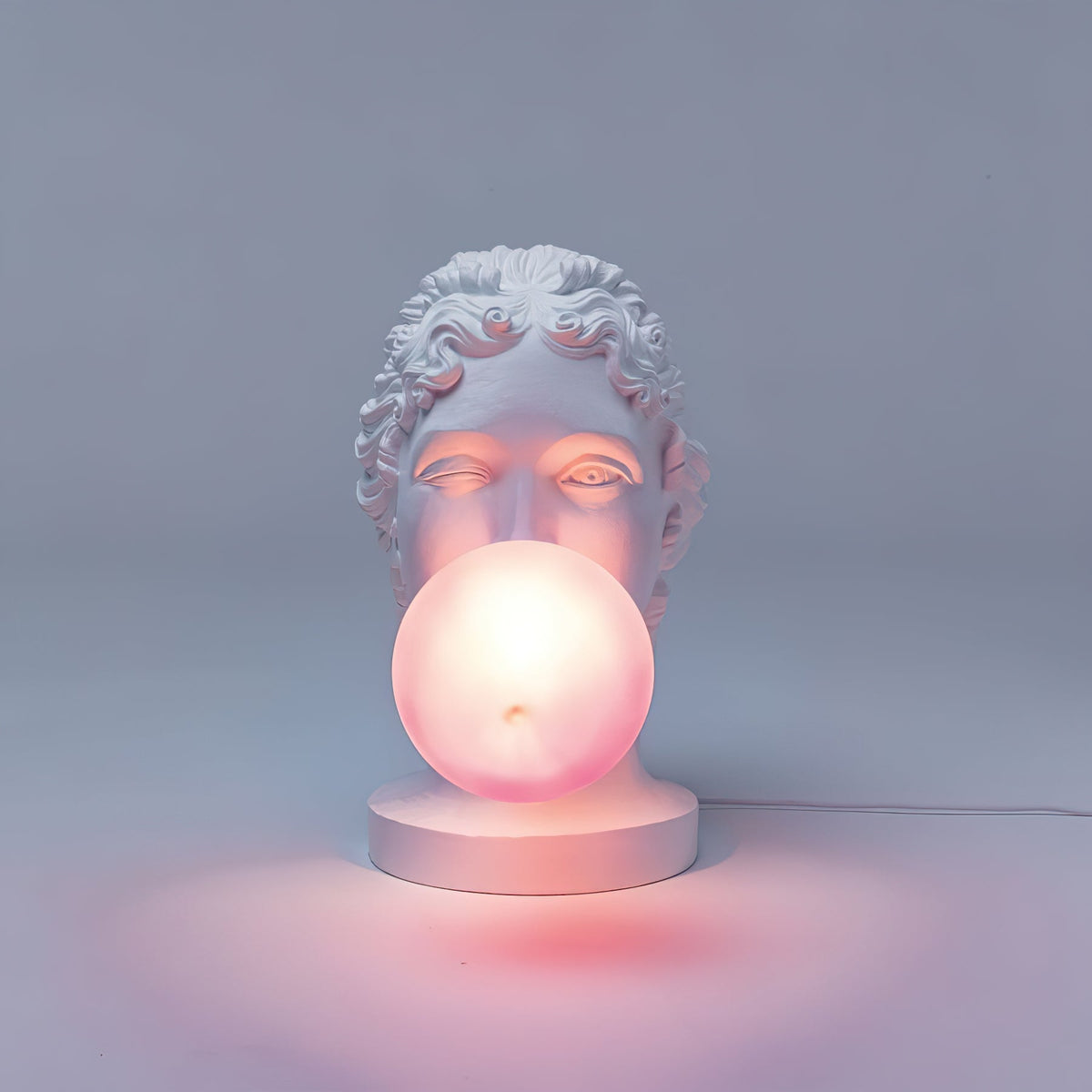 Aurrinel Sculptural Resin Desk Lamp