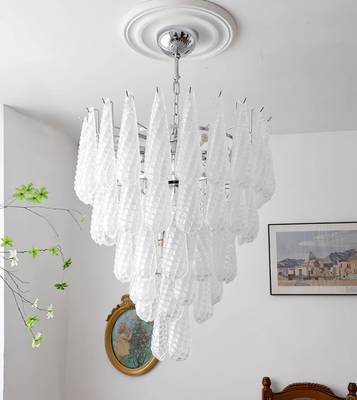 Zemaryra Glass Chandelier