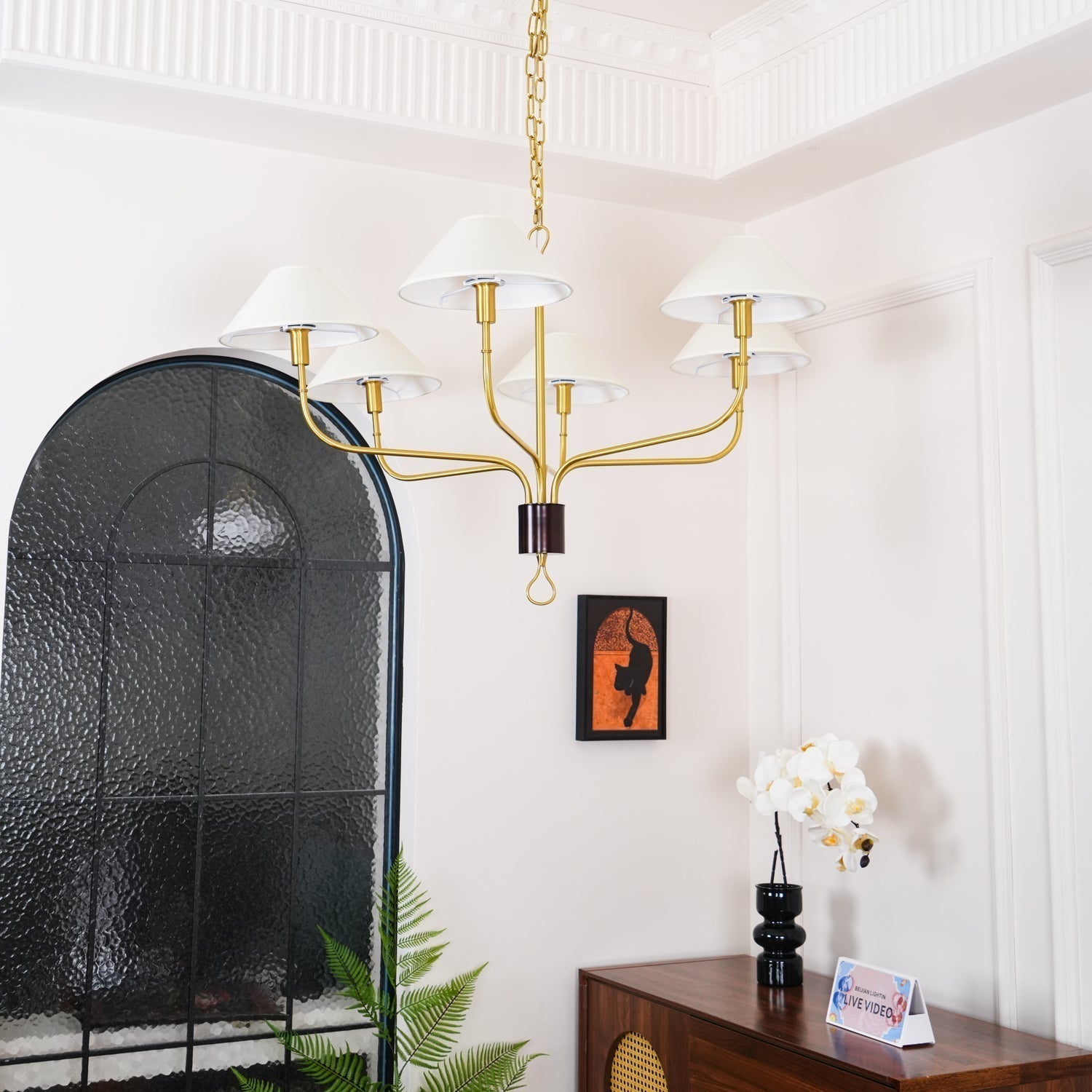 Bilt Classic Brass Tail Chandelier