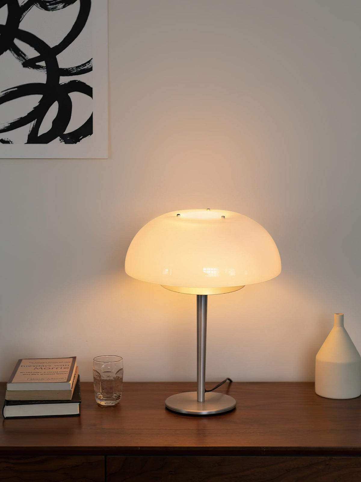 Nilten Modern Glass Table Lamp