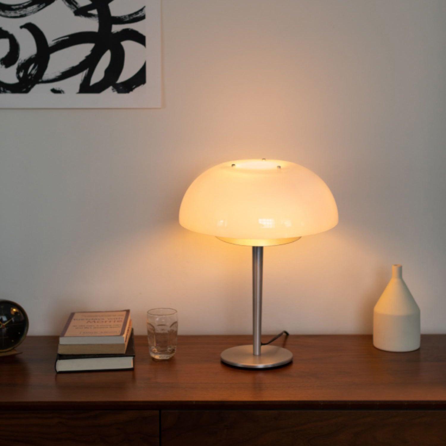 Nilten Modern Glass Table Lamp