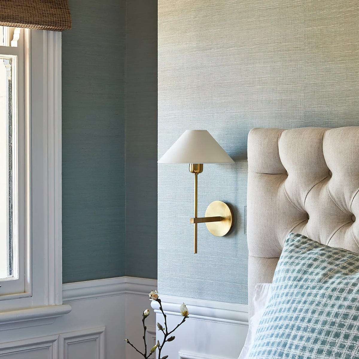 Orelisira Wall Lamp