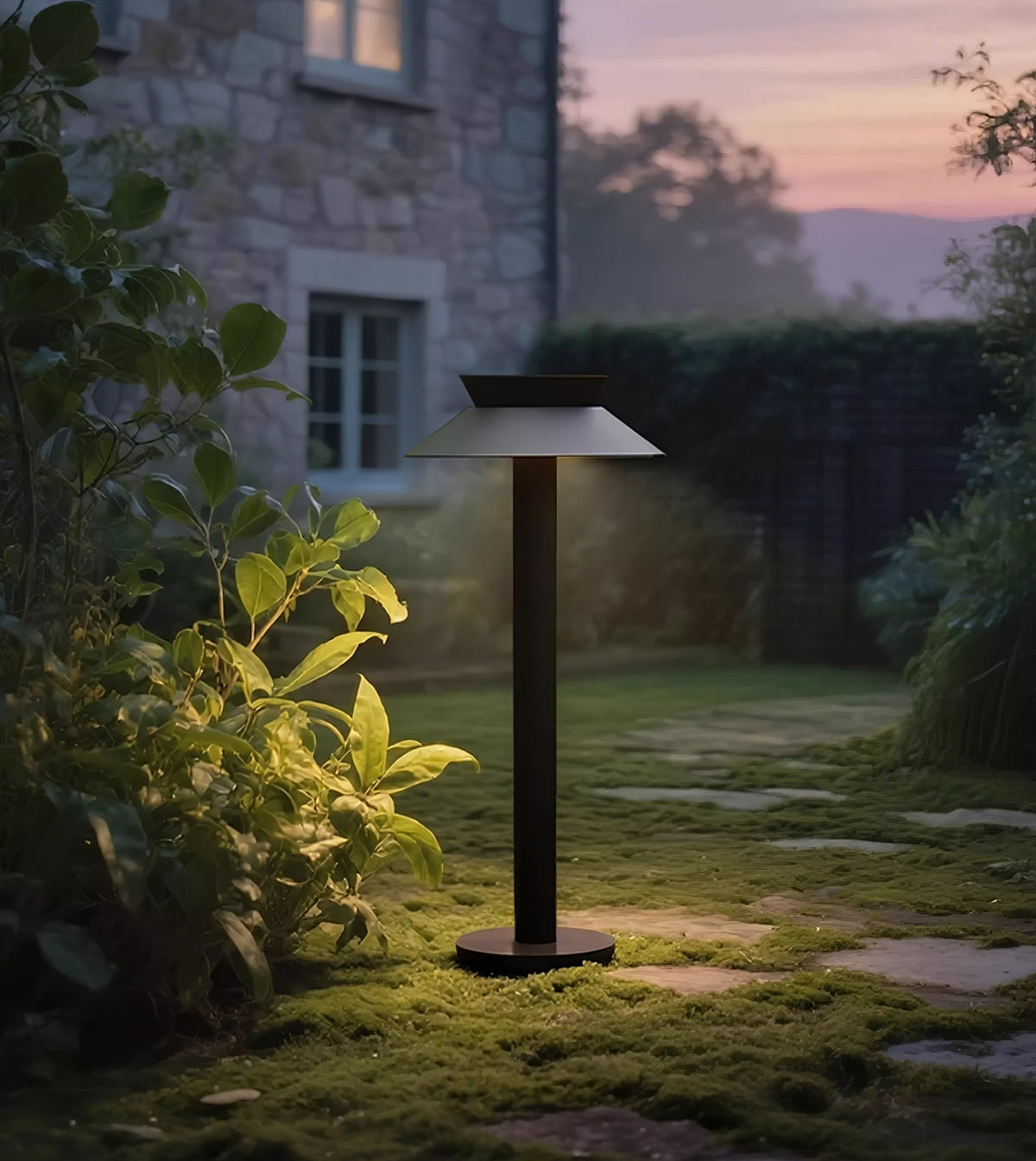 Jildo Stem Outdoor Path Light