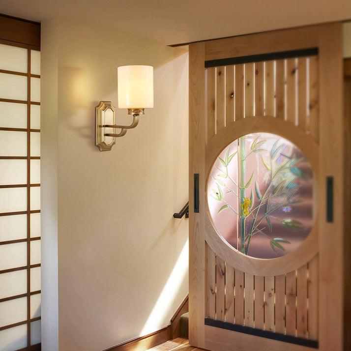 Regal Classic Brass Wall Lamp