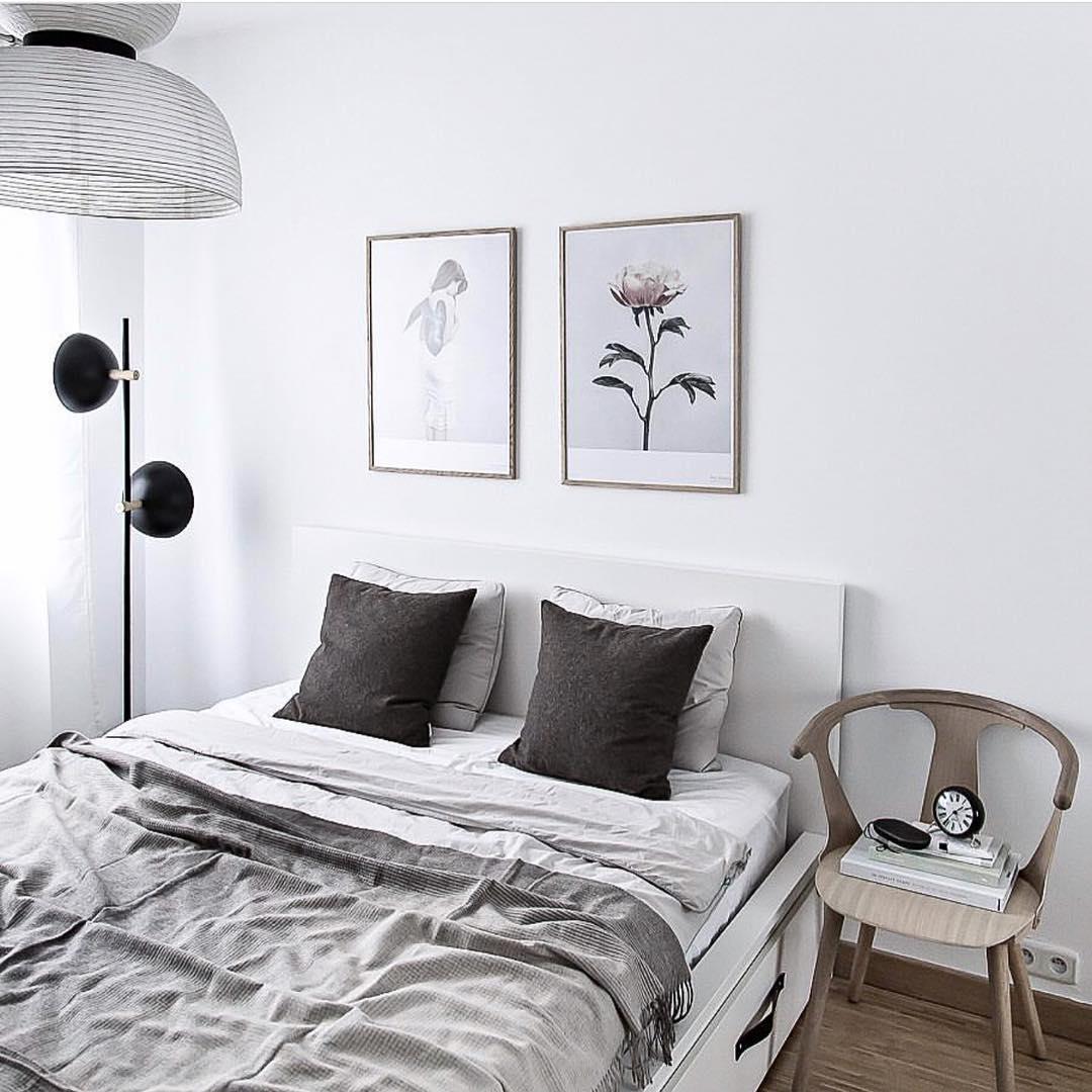 Lumase Glass Minimalist Floor Lamp