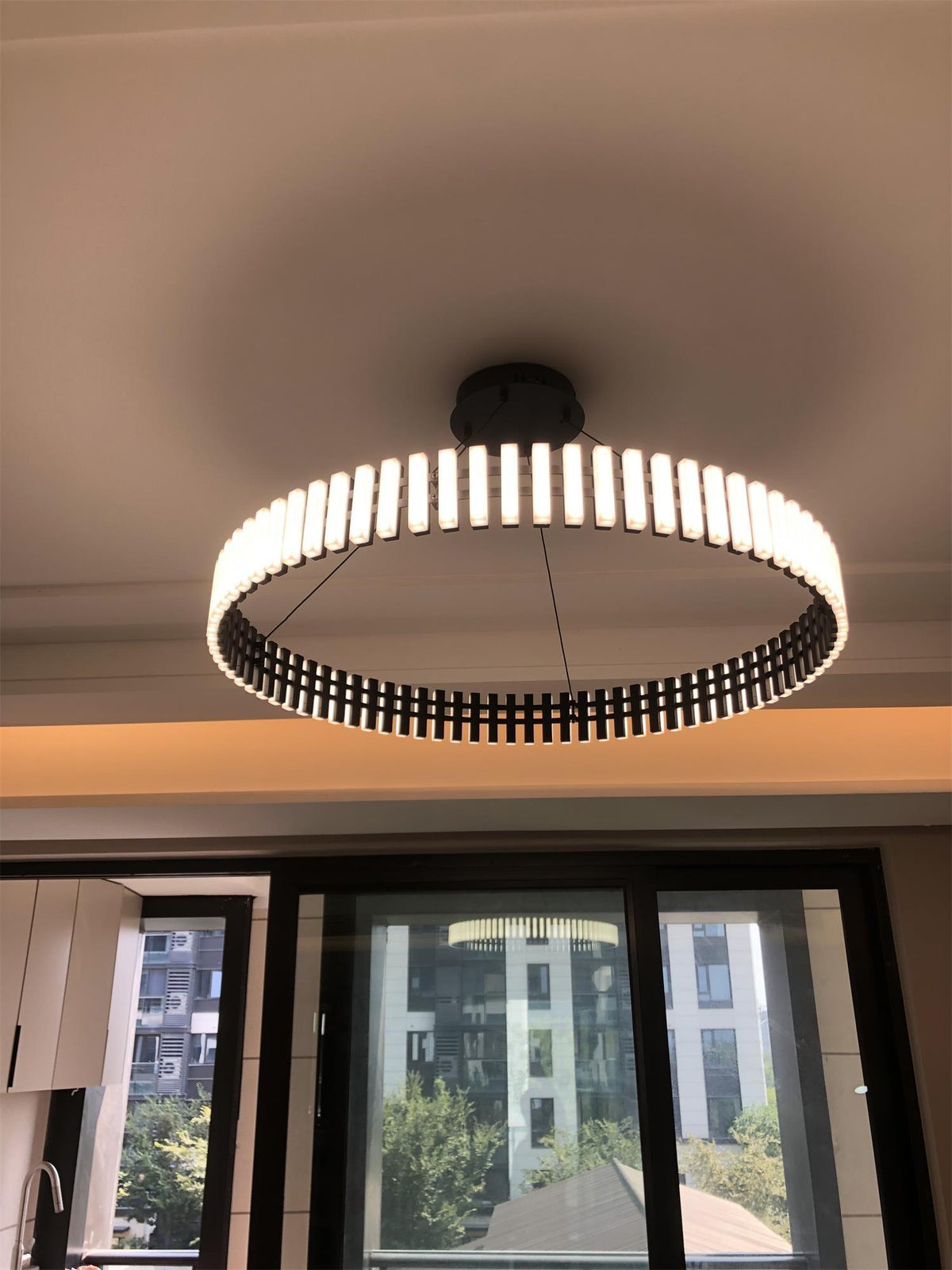 Rivo Stylis Hanging LED Chandelier