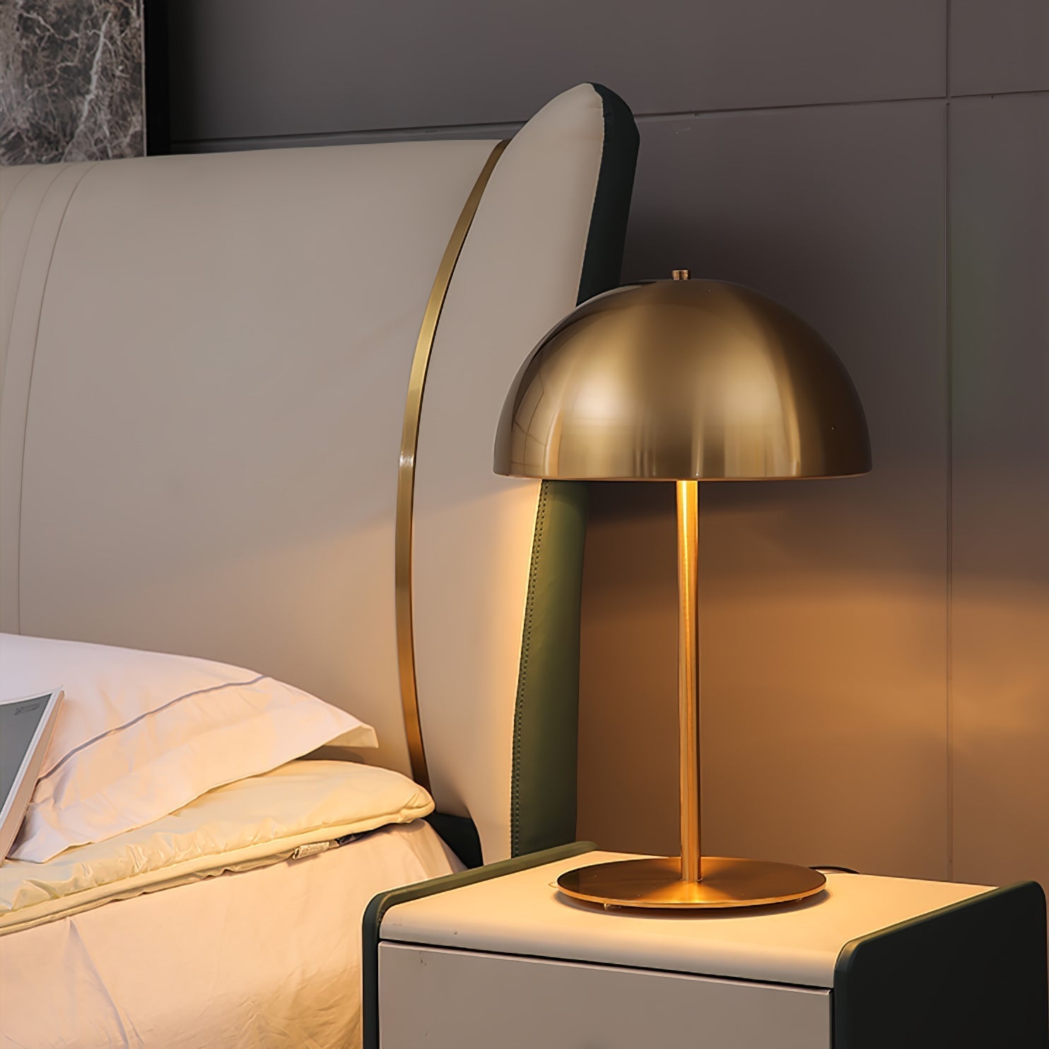 Zephen Acrylic Scandinavian Table Lamp - Neutral Decor