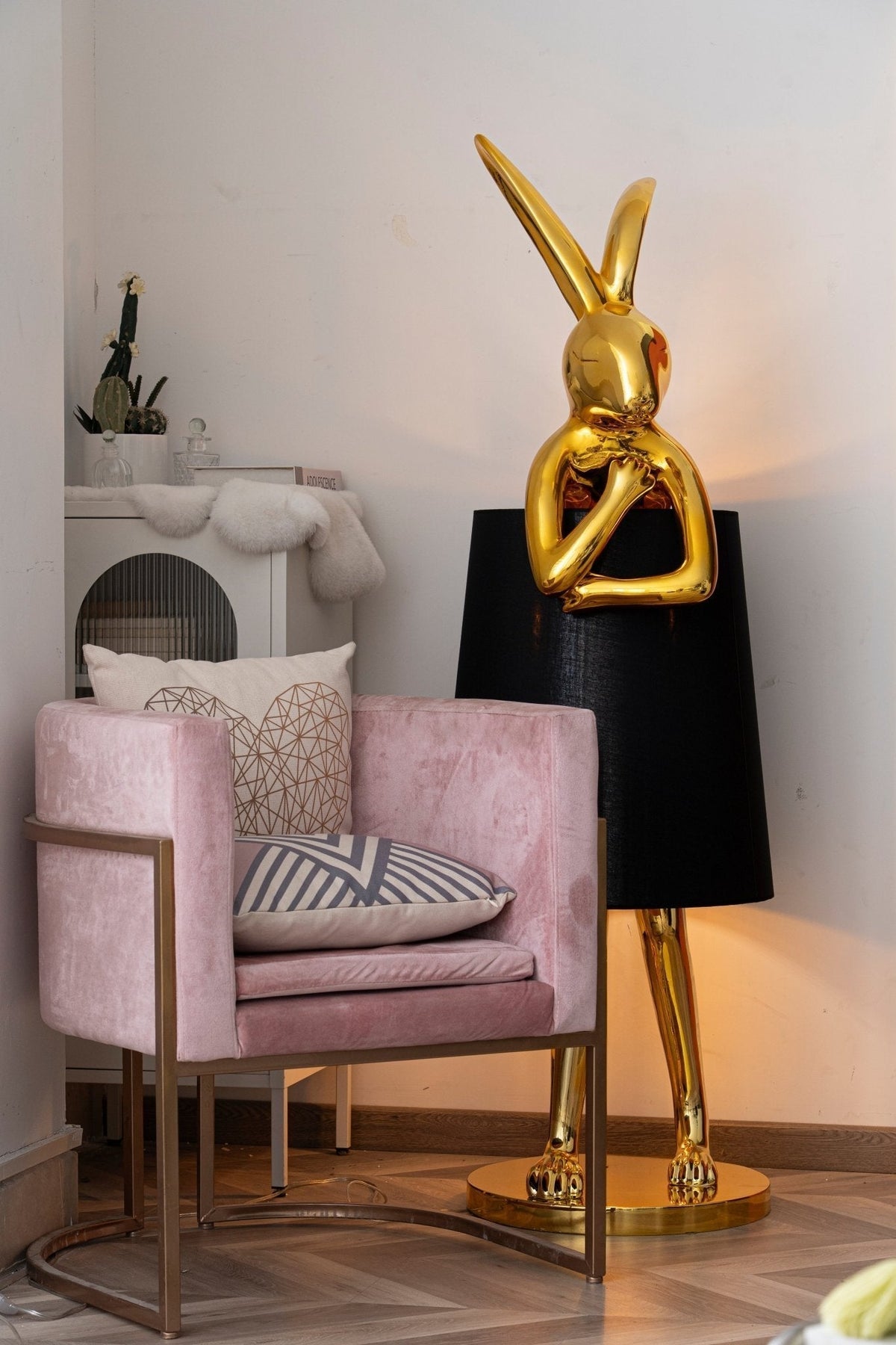 Sedr Luxurious Hare Silhouette Floor Lamp