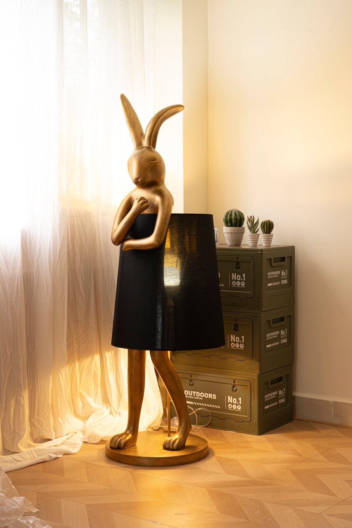 Sedr Luxurious Hare Silhouette Floor Lamp