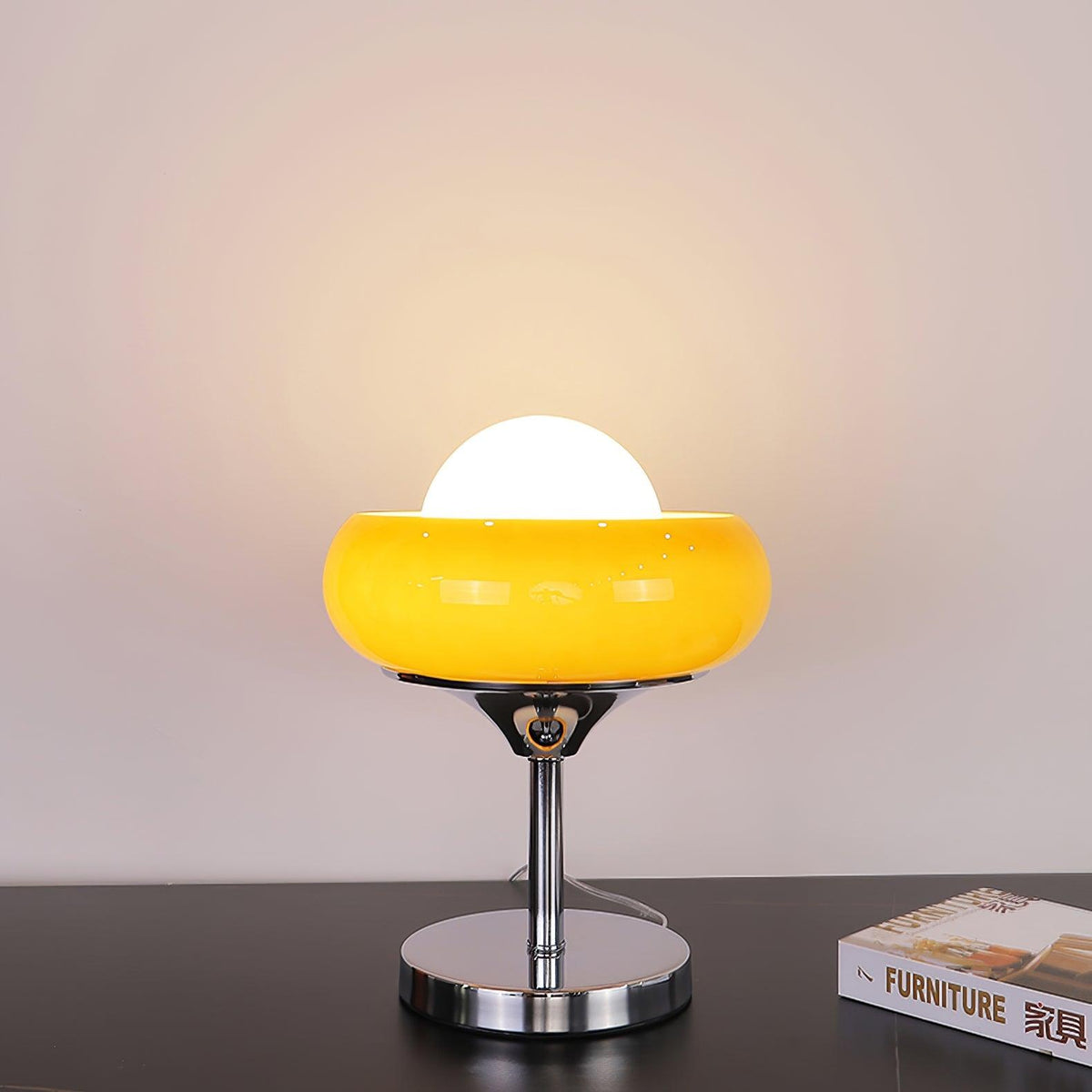 Solise Glass Retro Table Lamp