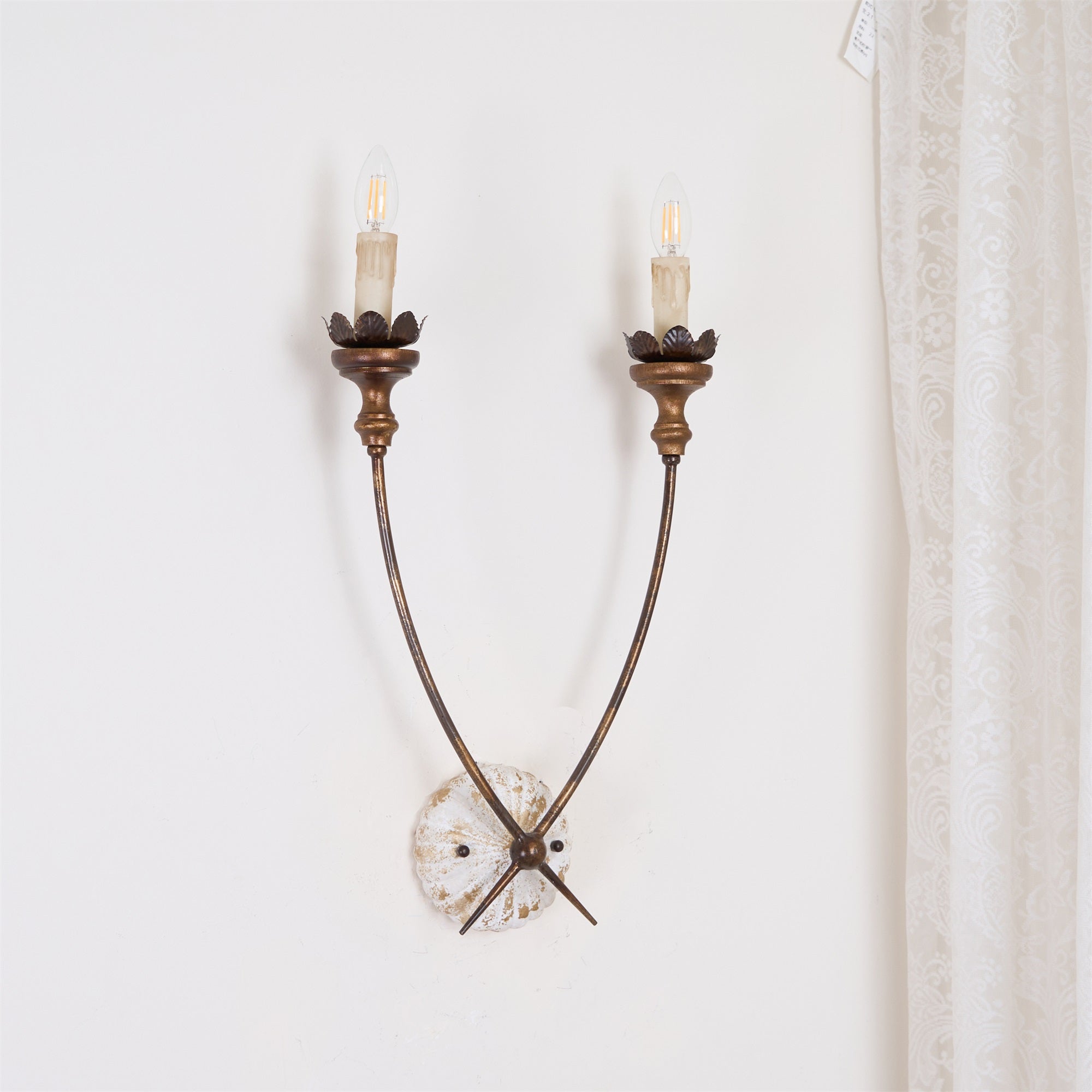 Rinirise Wooden Wall Lamp