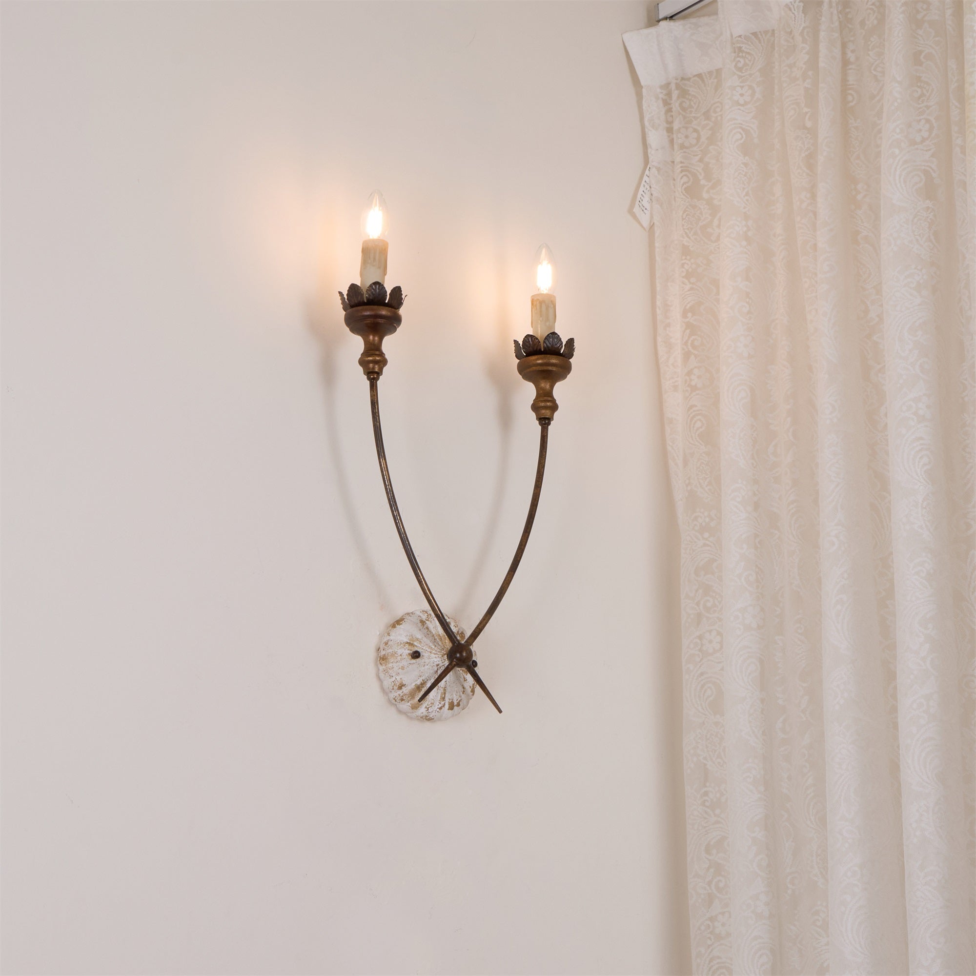 Rinirise Wooden Wall Lamp