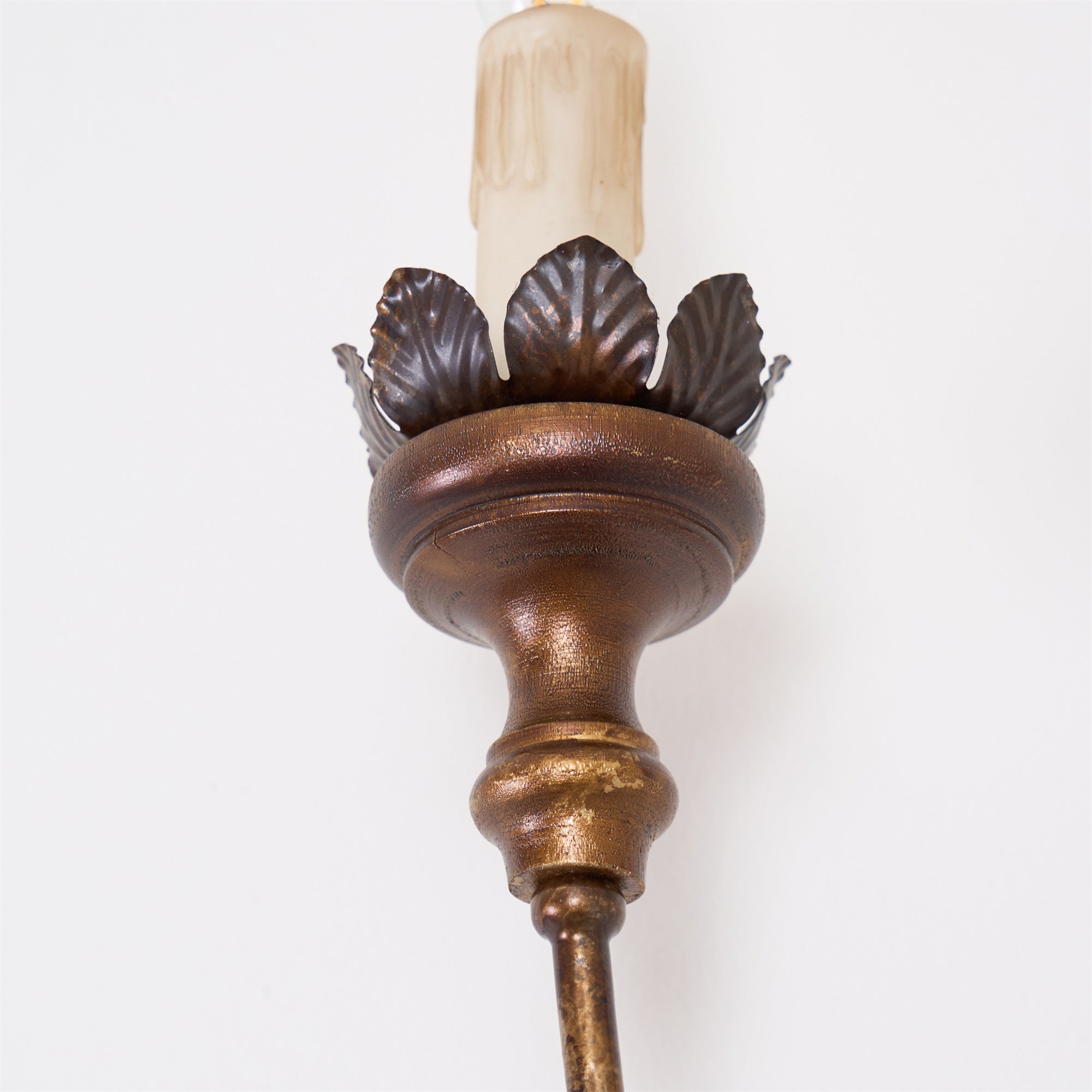 Rinirise Wooden Wall Lamp