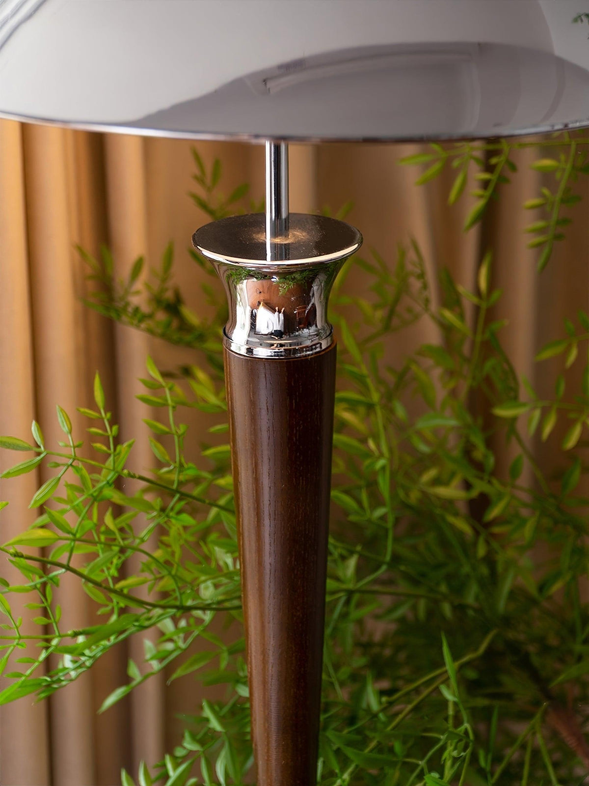 Viraivelle Retro Chrome Floor Lamp