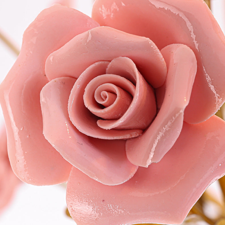 Rosea Wall Lamp