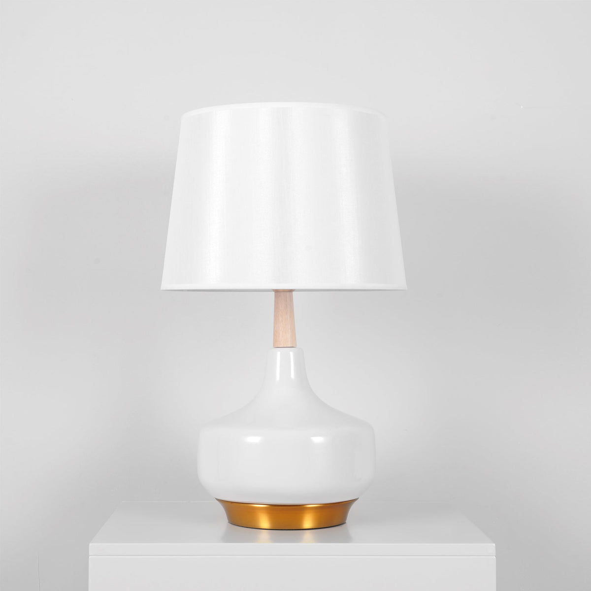 Lennon Minimalist Resin Table Lamp