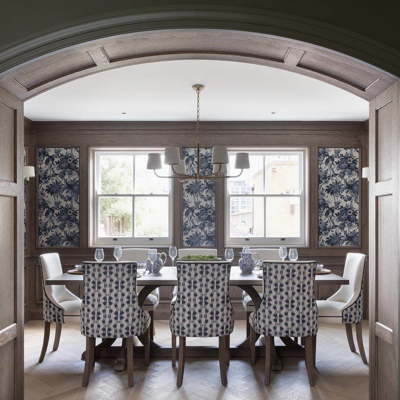 Briarie Chandelier