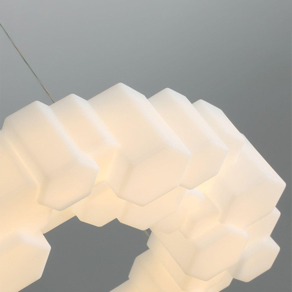 Lioreiel Chandelier Honeycomb Glossy White Polycarbonate