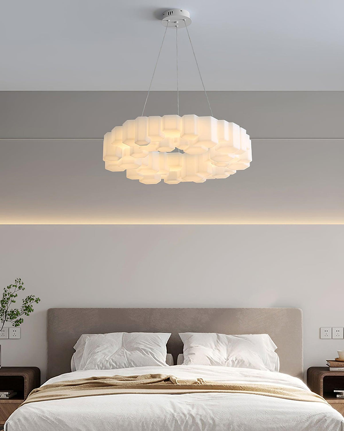Lioreiel Chandelier Honeycomb Glossy White Polycarbonate