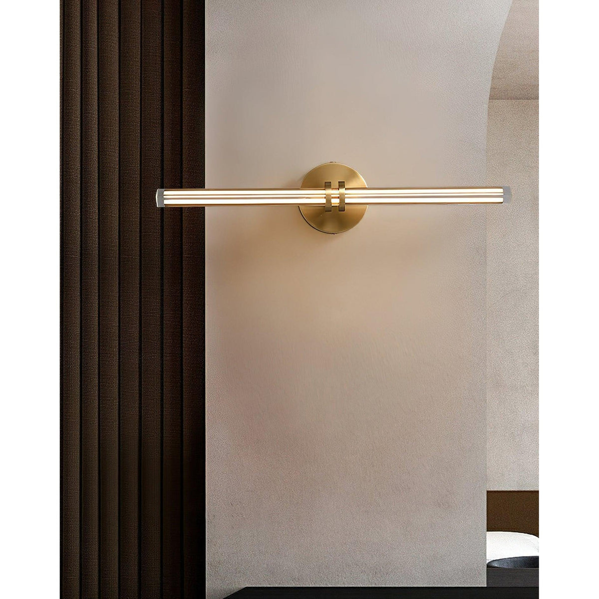 Eliot Wall Lamp
