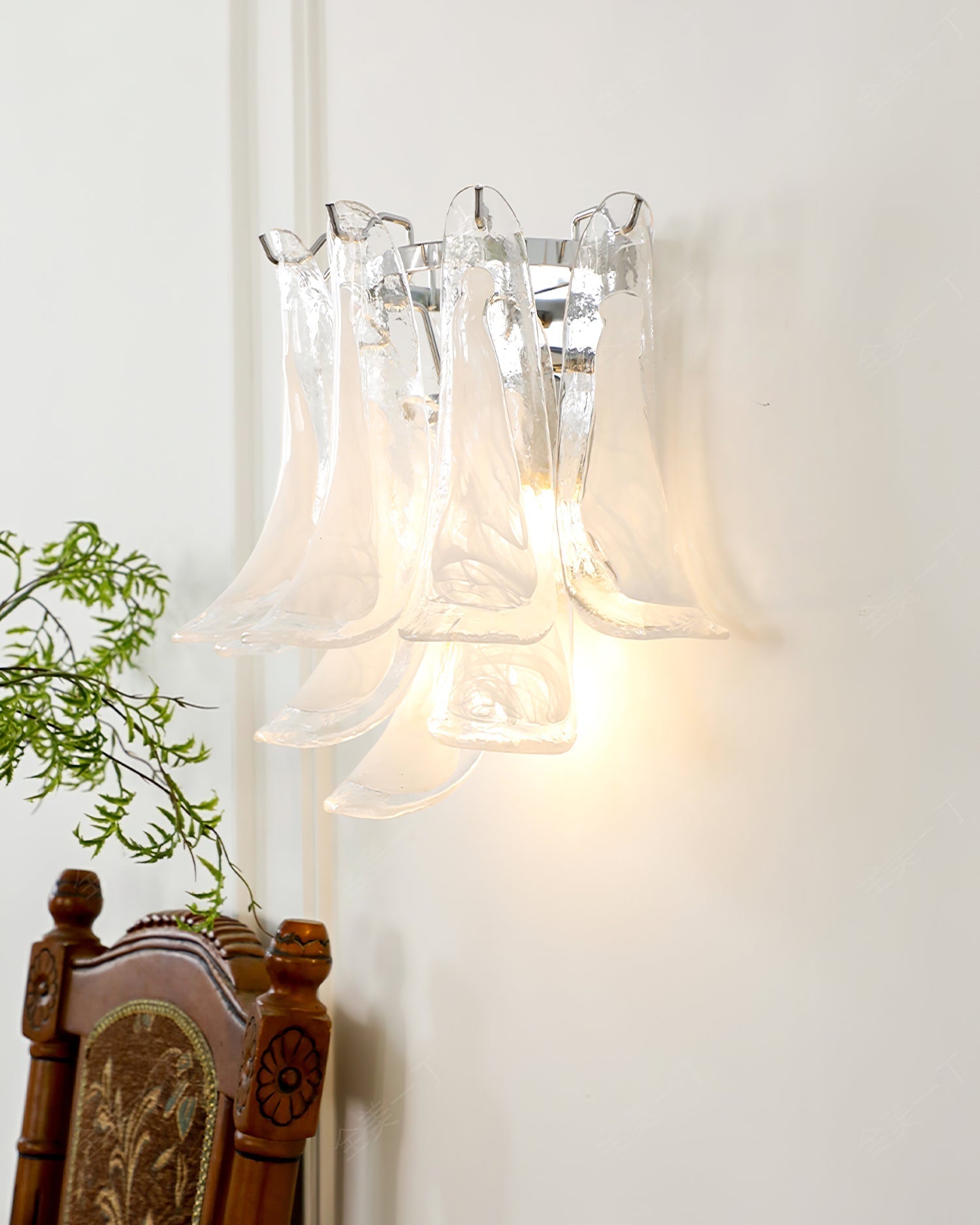 Celarelle Wall Lamp Petal Glass Horseshoe Shaped Minimalist