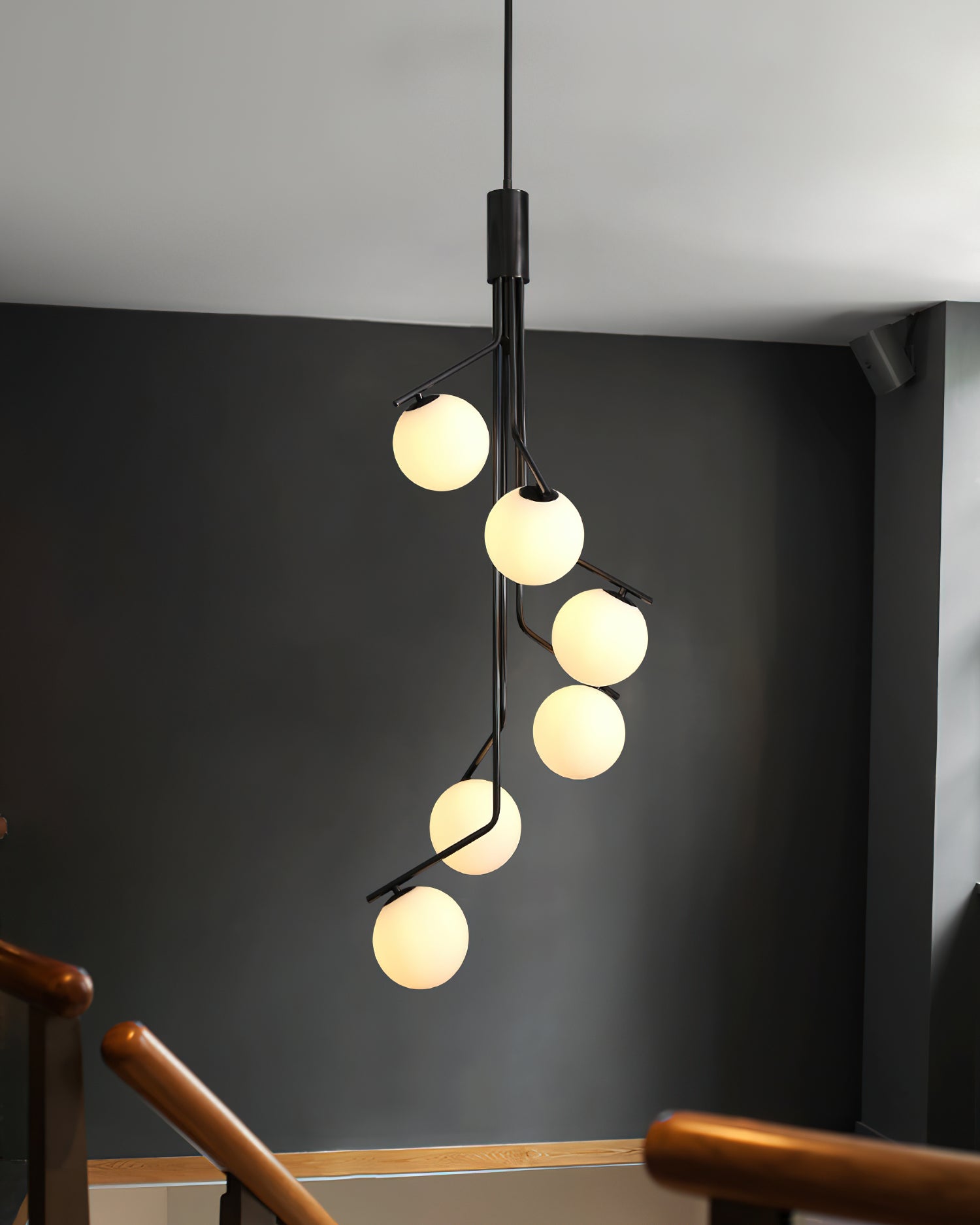 Solivine Chandelier Gold Branch Globe LED
