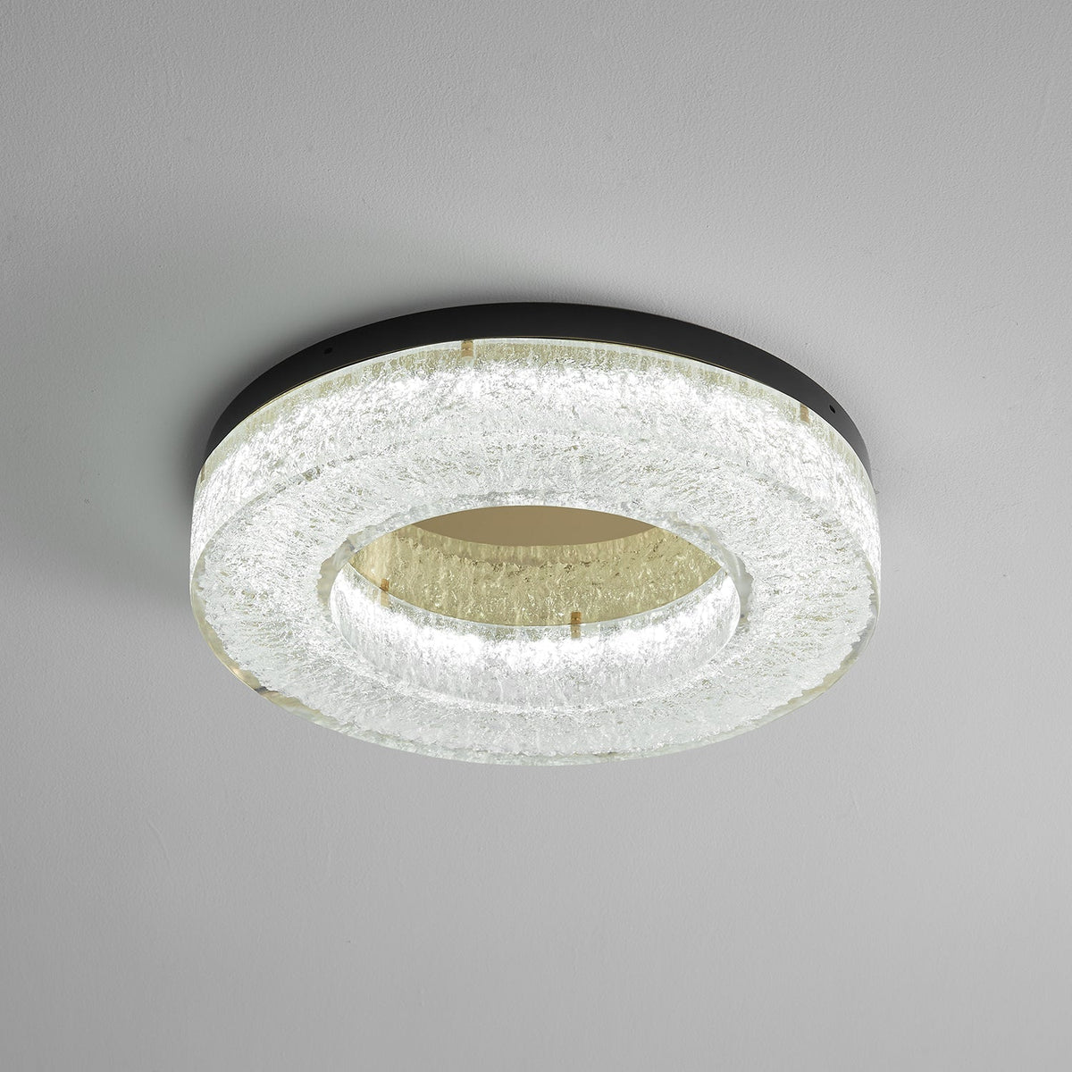 Dovira Ice Crack Circle Resin Ceiling Lamp