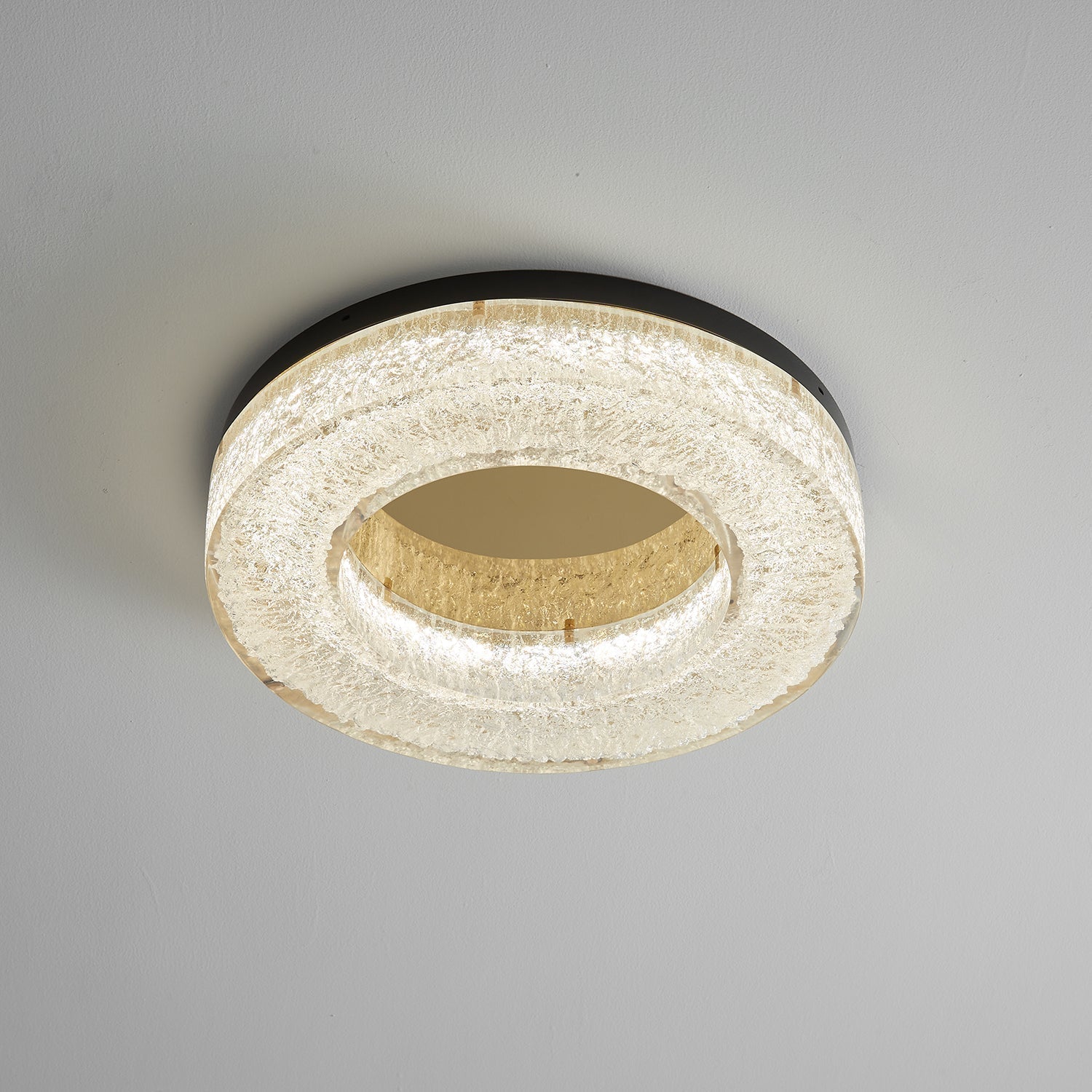 Dovira Ice Crack Circle Resin Ceiling Lamp