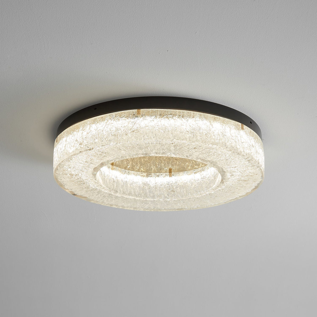 Dovira Ice Crack Circle Resin Ceiling Lamp