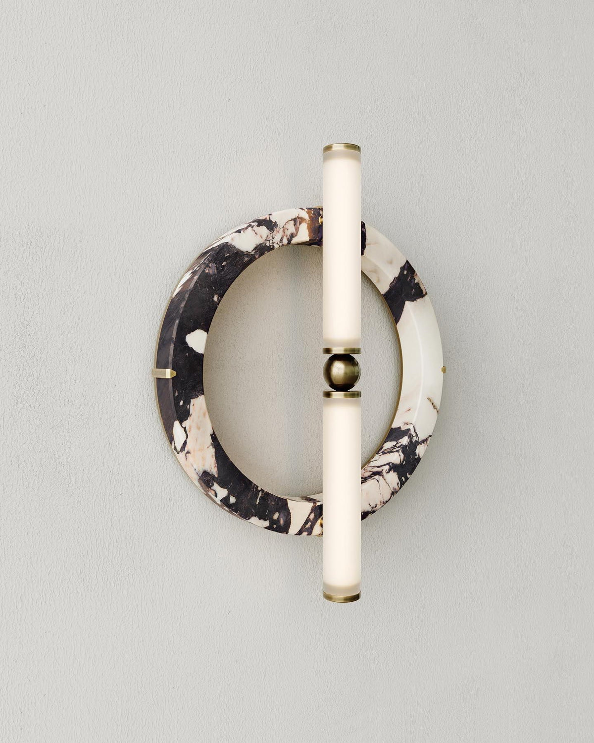 Miyal Wall Lamp