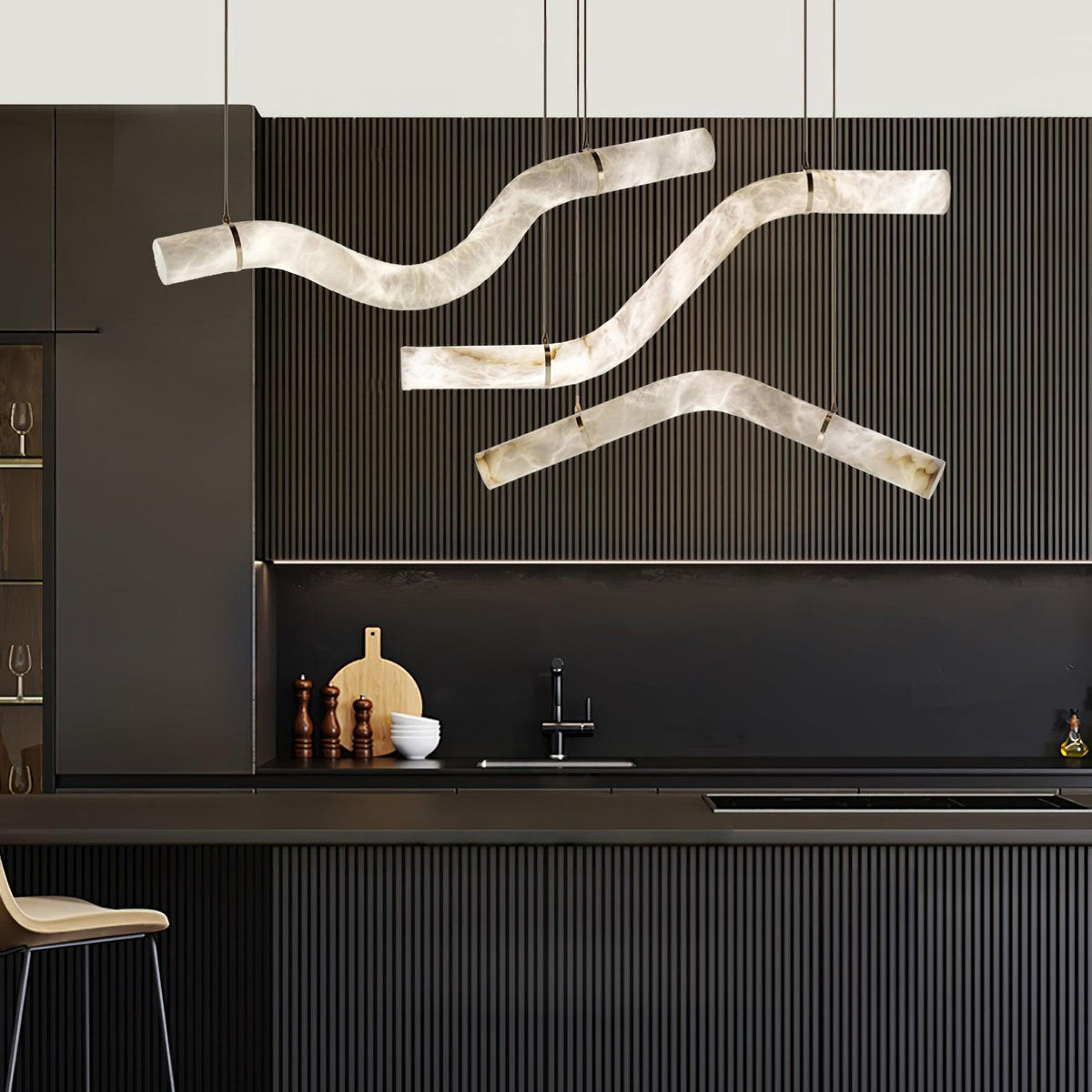 Mithos Curved Alabaster Pendant Light