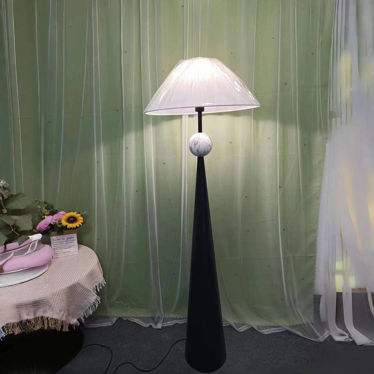 Elaaraine Floor Lamp