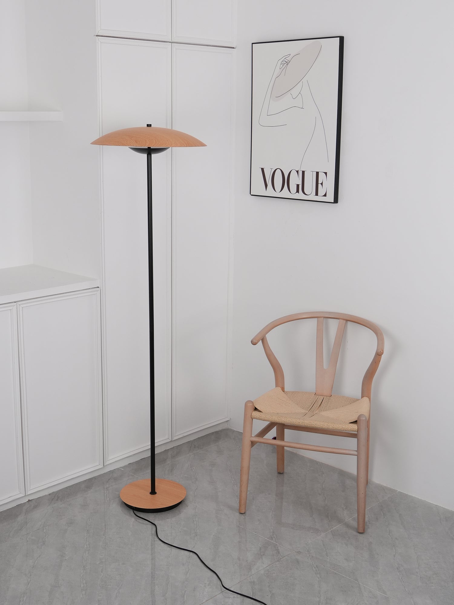 Ferinira Aluminum Minimalist Floor Lamp