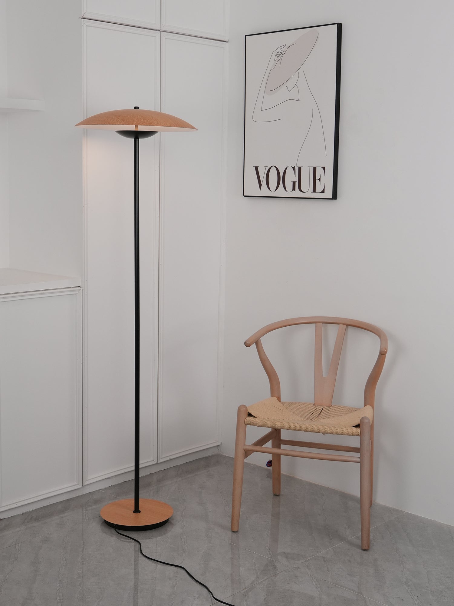 Ferinira Aluminum Minimalist Floor Lamp