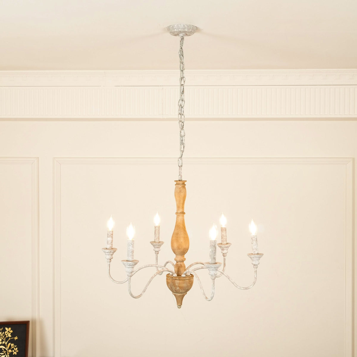 Eurloryra Chandelier