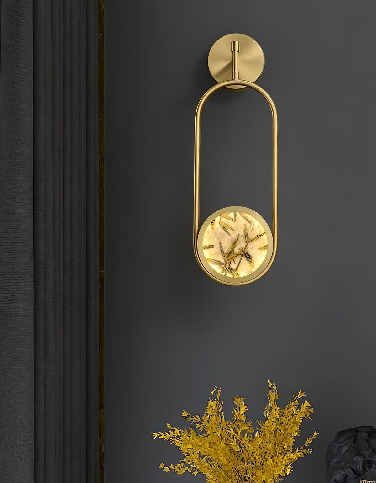 Casaraine Luxe Brass Wall Light