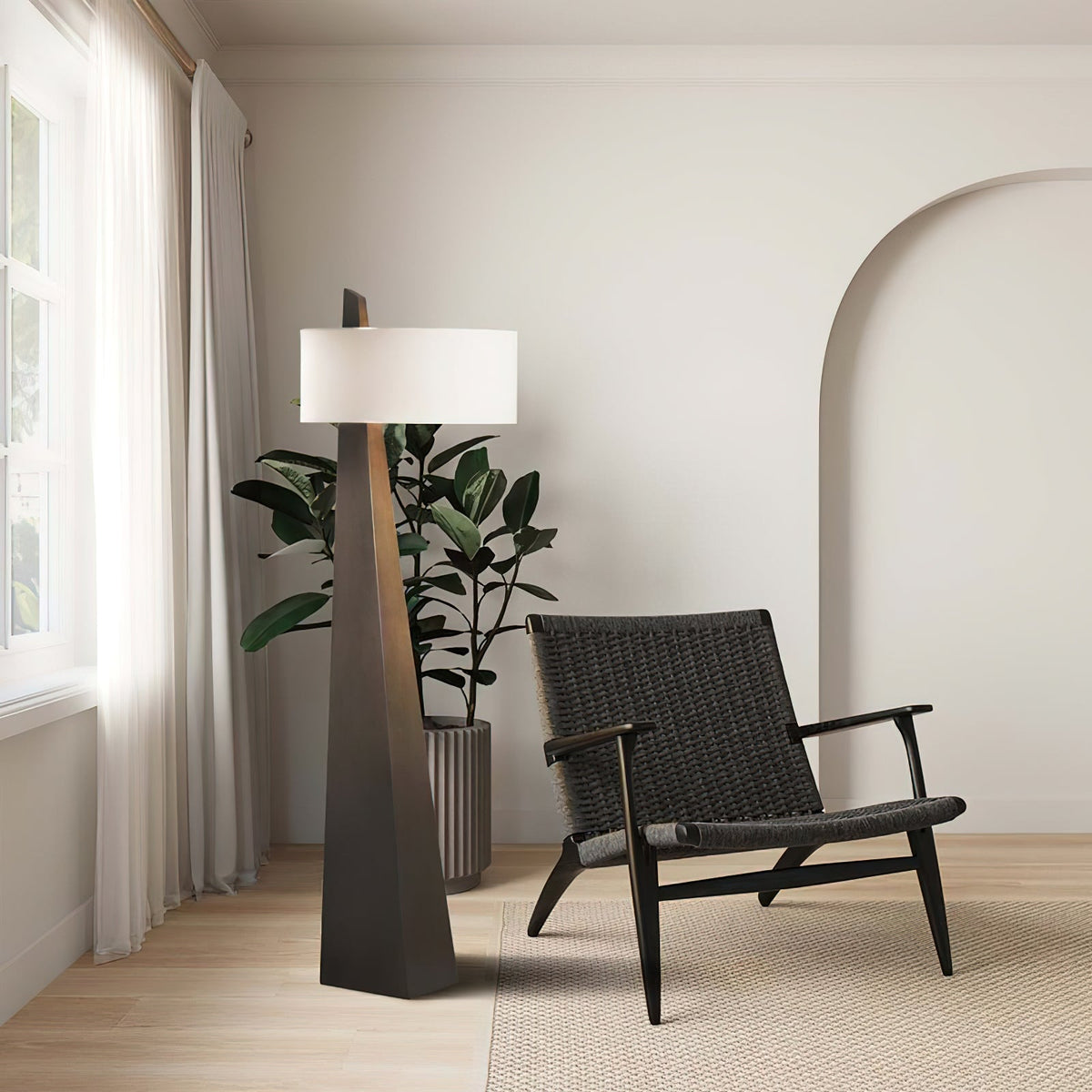 Renalise Obelisk Floor Lamp