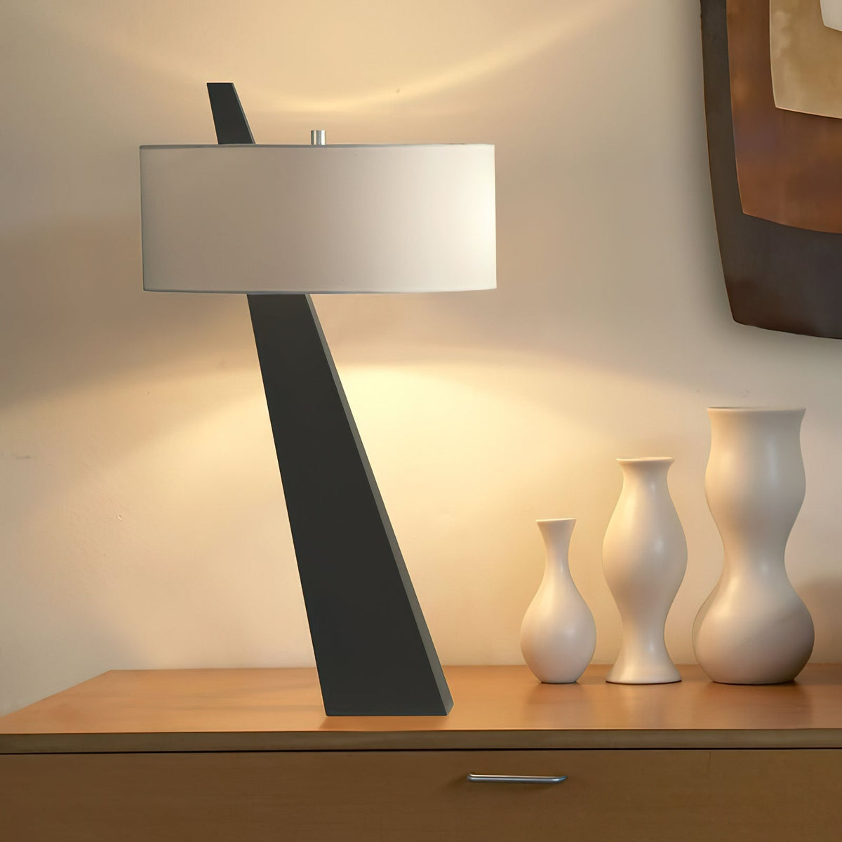 Avenalora Obelisk Table Lamp