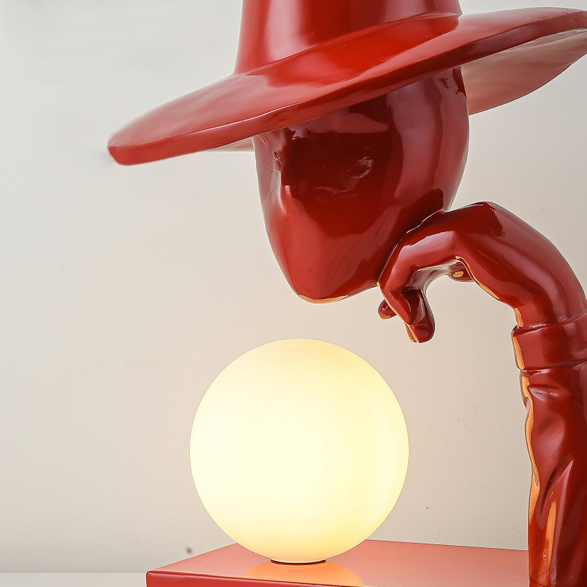 Cisoril Sculptural Ceramic Desk Lamp