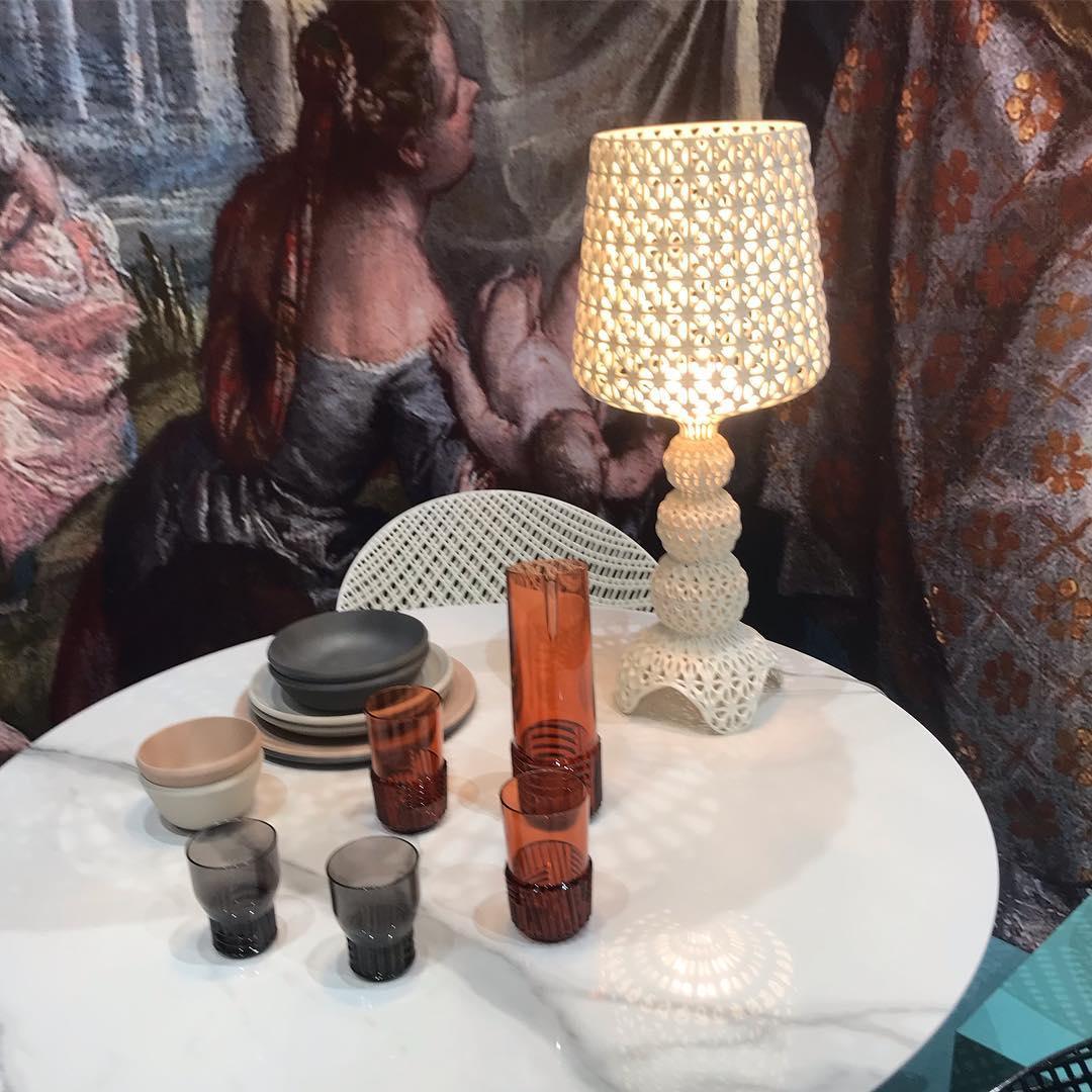 Lilah Acrylic Luxury Table Lamp