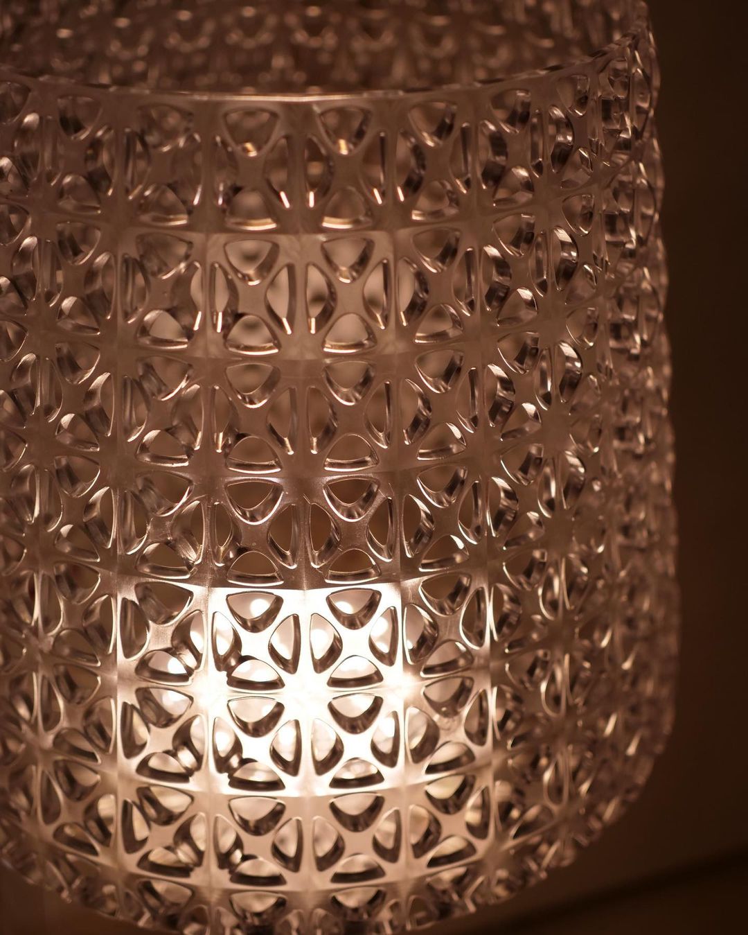 Lilah Acrylic Luxury Table Lamp