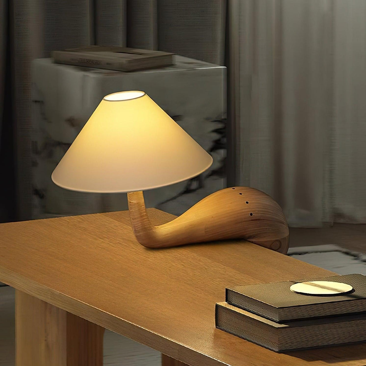 Solisise Wood Artistic Table Lamp