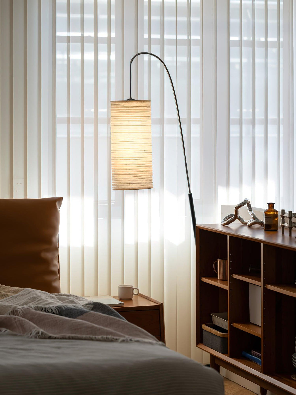 Polvin Contemporary Paper Floor Lamp