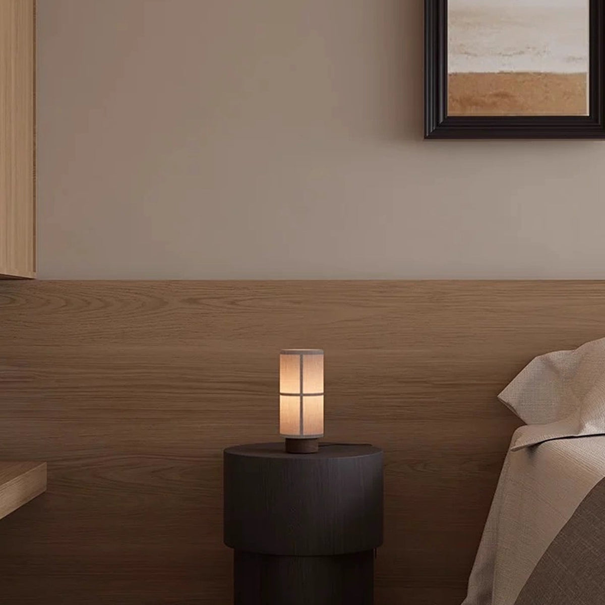 Lior Minimalist Fabric Table Lamp